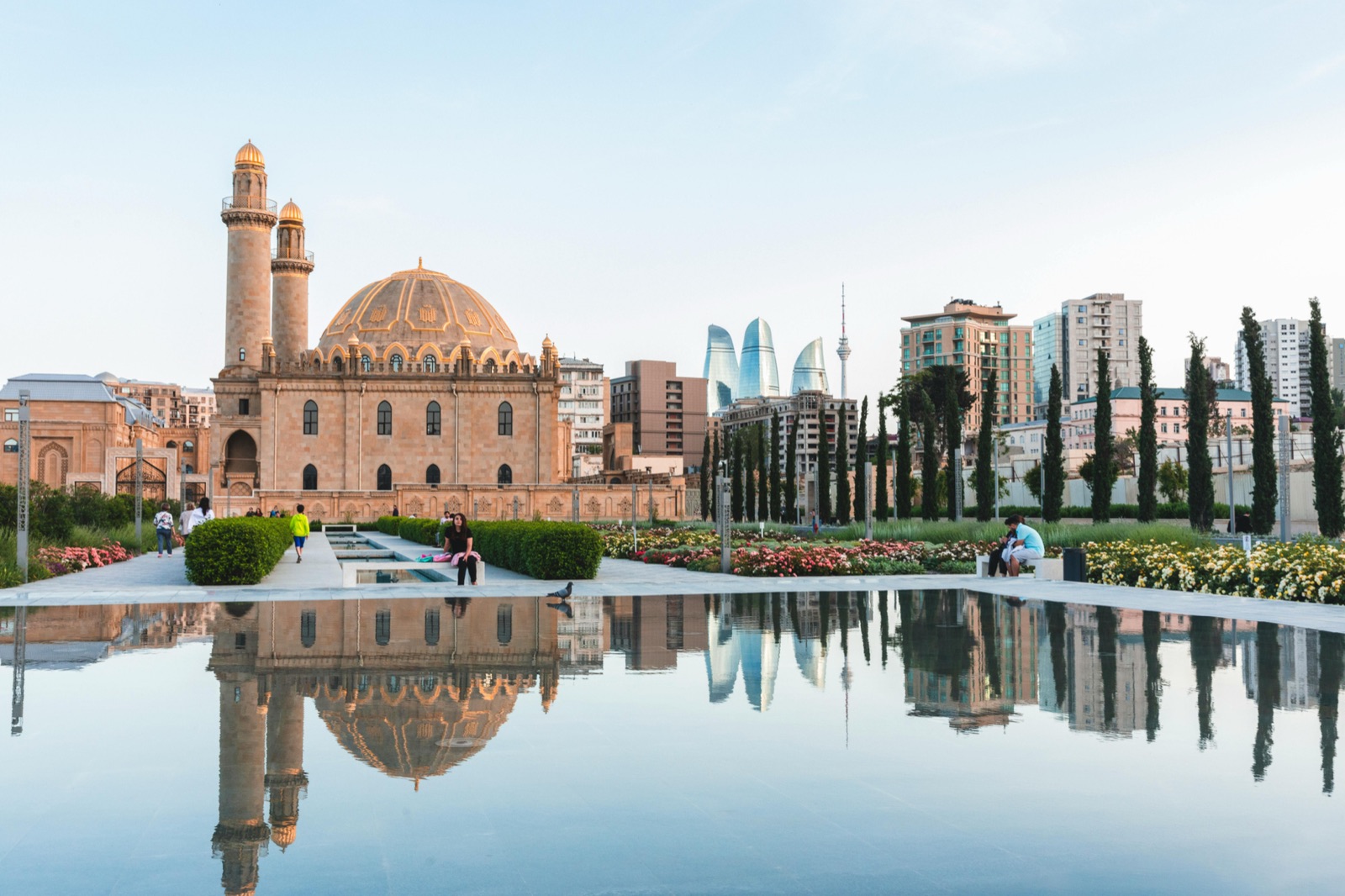 Baku New Year — stays and views
